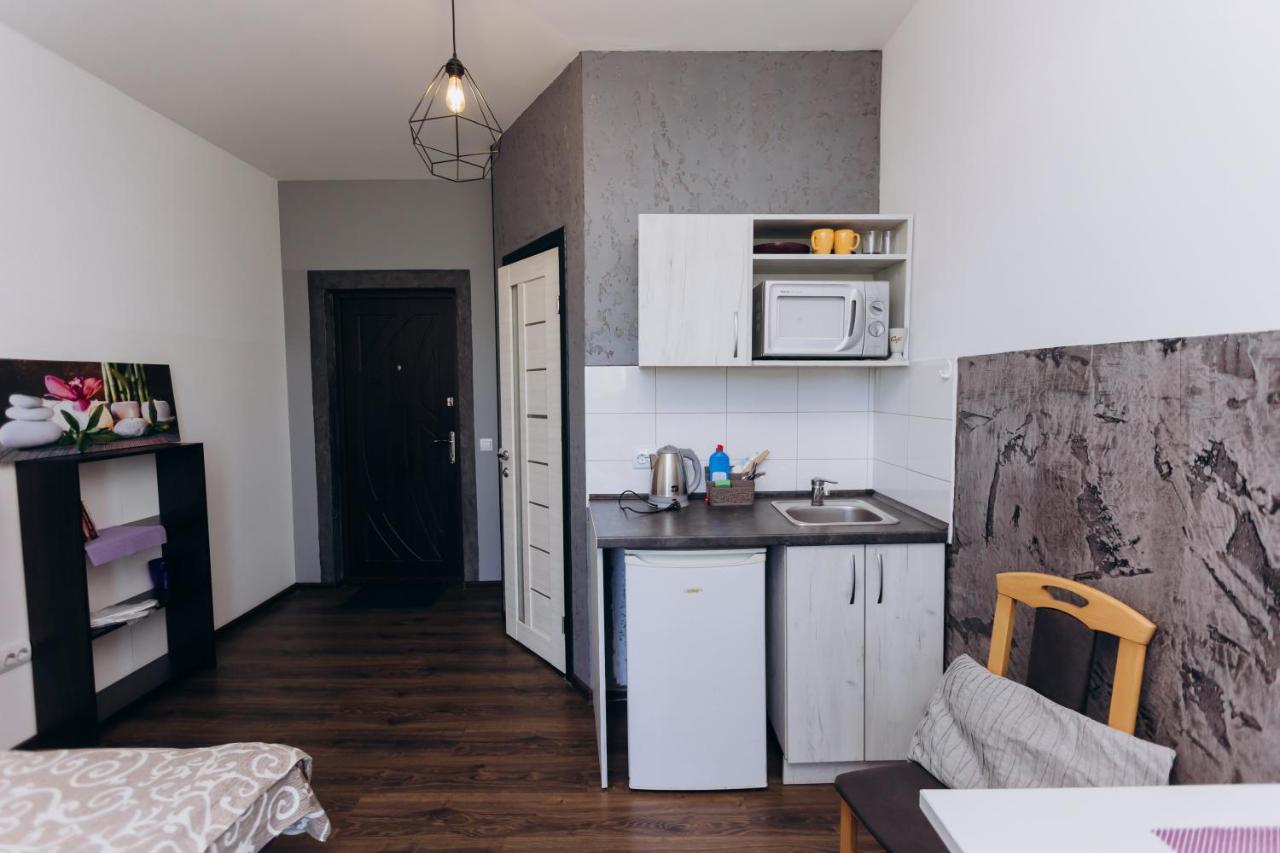 Нові Apartments Біля Жд Вокзалу 이바노프란키우스크 외부 사진