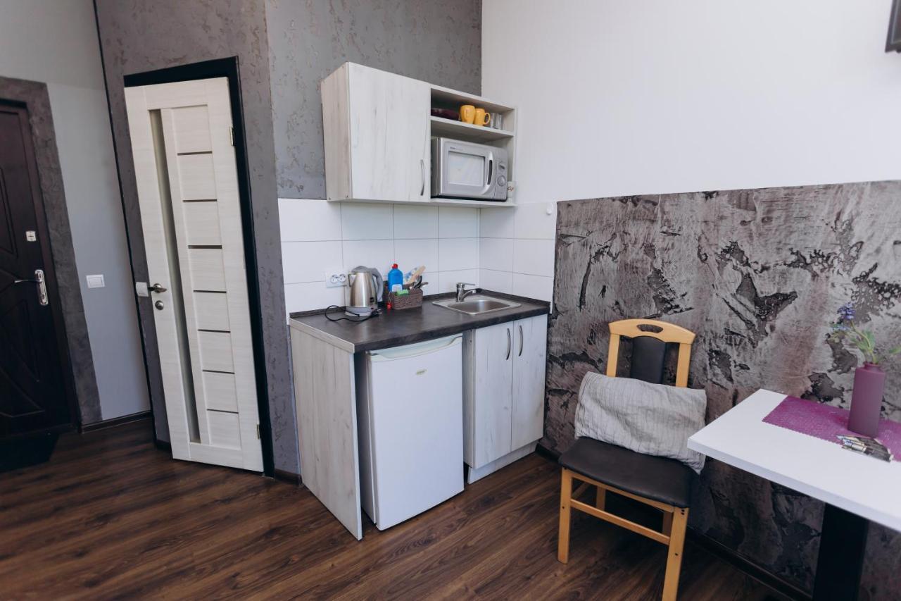 Нові Apartments Біля Жд Вокзалу 이바노프란키우스크 외부 사진