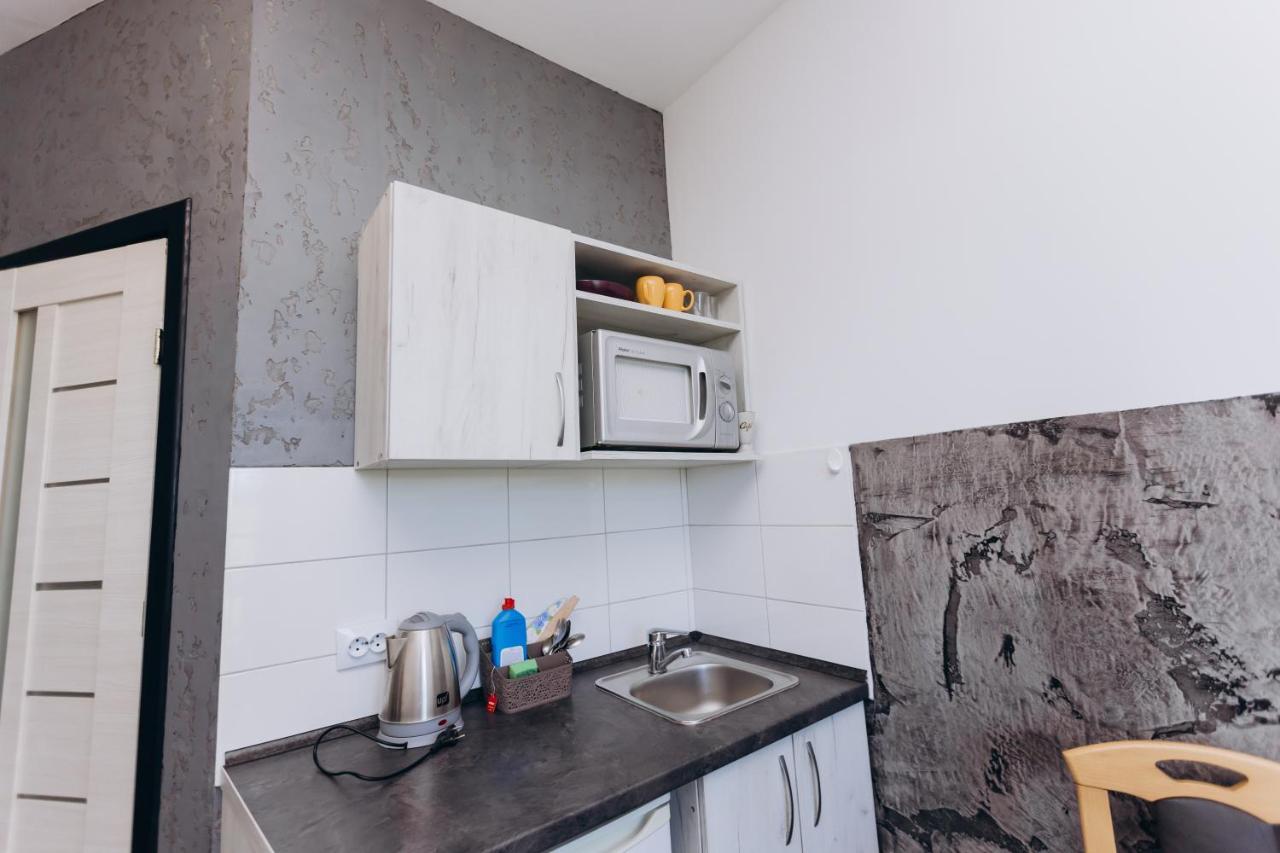 Нові Apartments Біля Жд Вокзалу 이바노프란키우스크 외부 사진